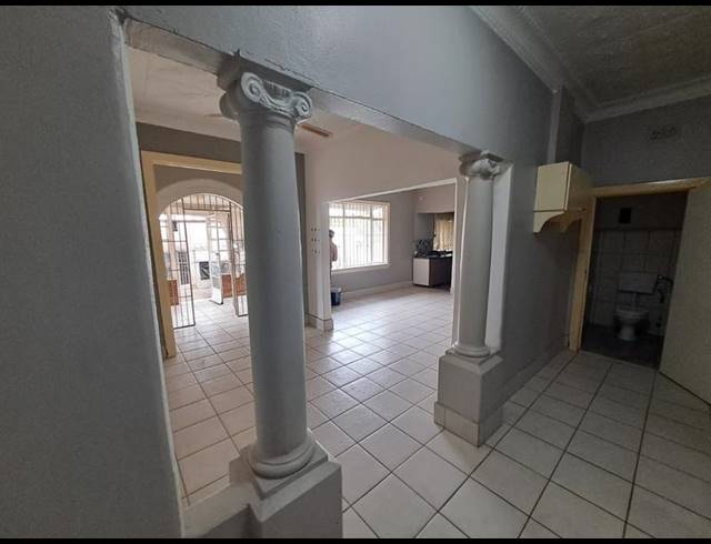 3 BEDROOM HOUSE FOR SALE IN PRIMROSE EAST